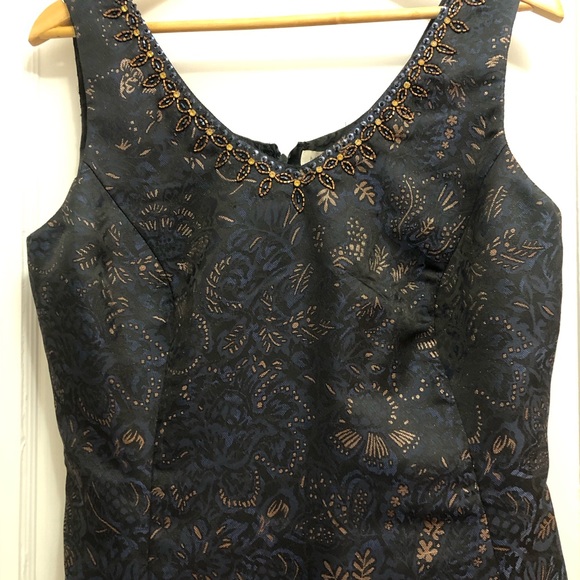 Beautiful Brand NewMonsoon dress with gorgeous beading. Size 10US really lovely! - Picture 4 of 7